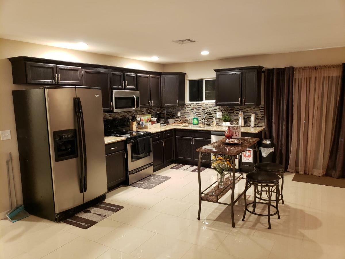 Beautiful 3 Bed/2 Bath Cozy Get Away Home Las Vegas Kültér fotó